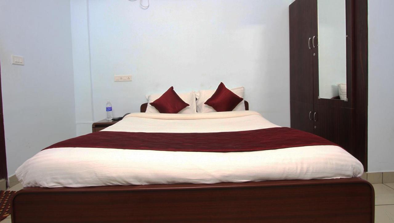 Naadi Family Homestay Tańdźawur Zewnętrze zdjęcie